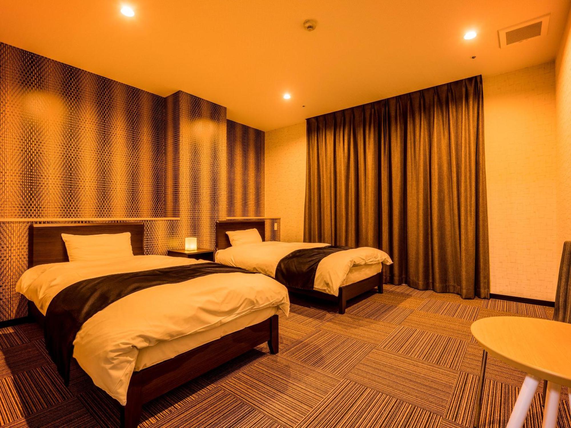 Hotel Ooedo Onsen Monogatari Enakyo Zimmer foto